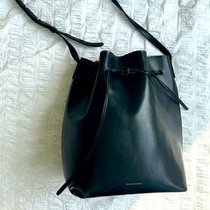 Mansur Gavriel black/flamma bucket bag